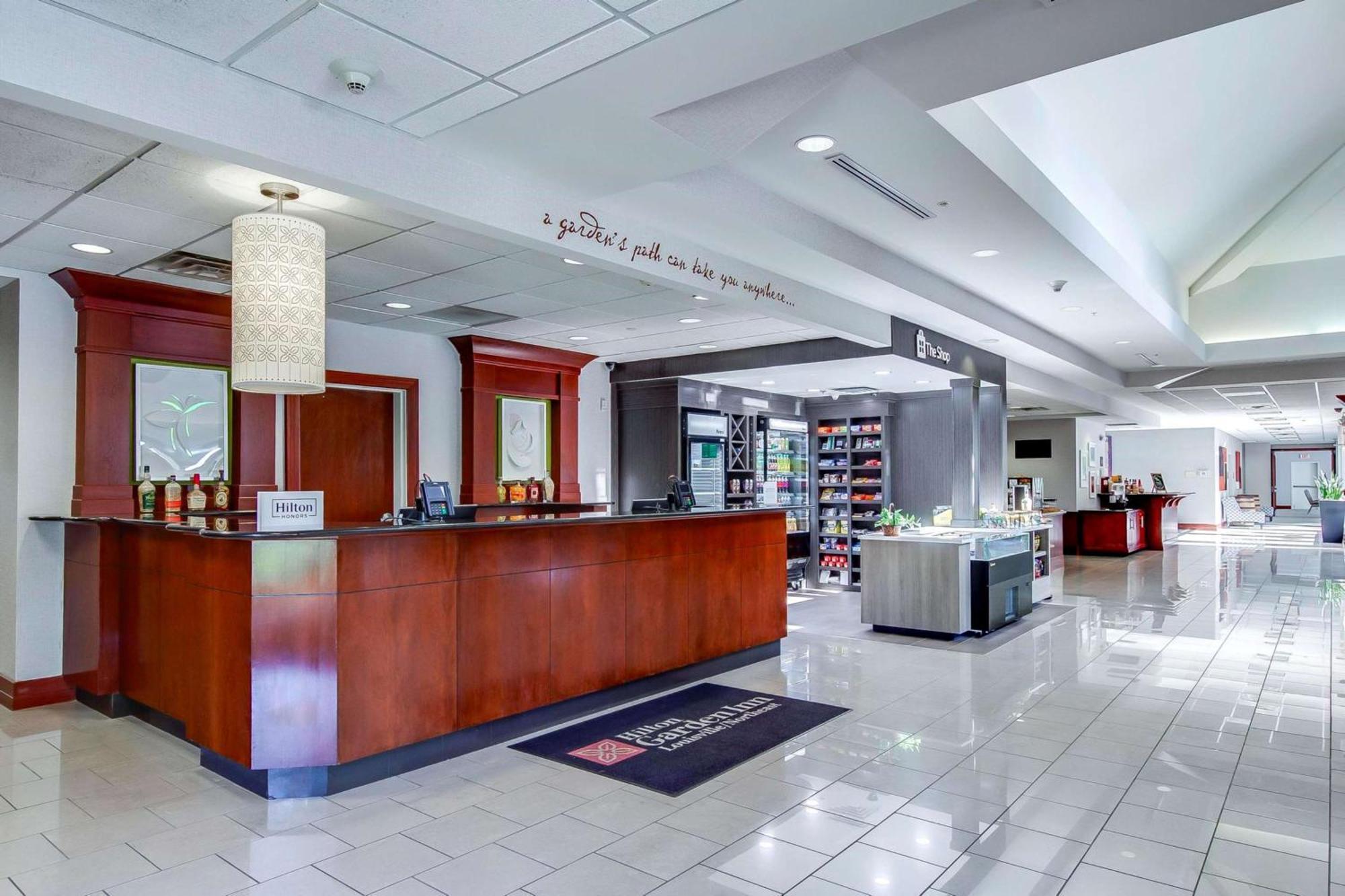 Hilton Garden Inn Louisville-Northeast Bagian luar foto