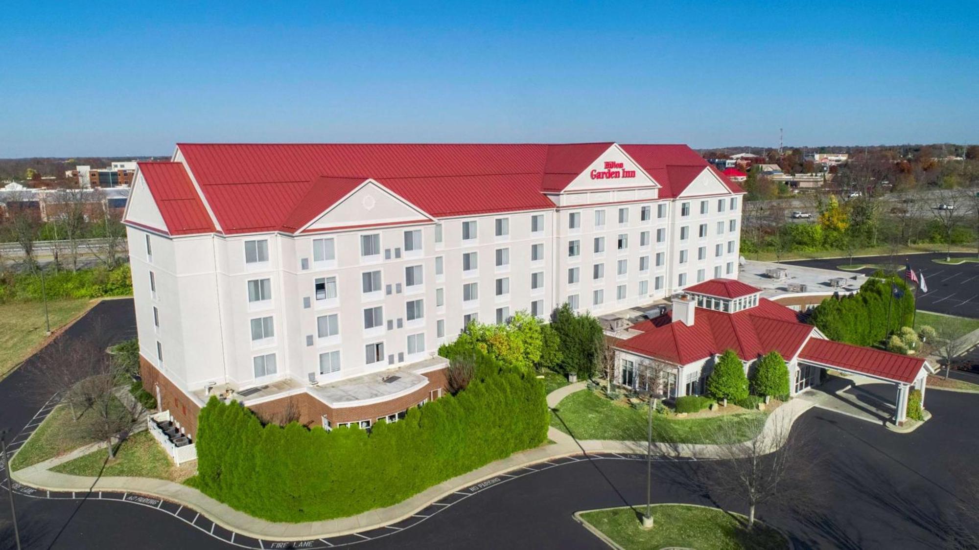 Hilton Garden Inn Louisville-Northeast Bagian luar foto