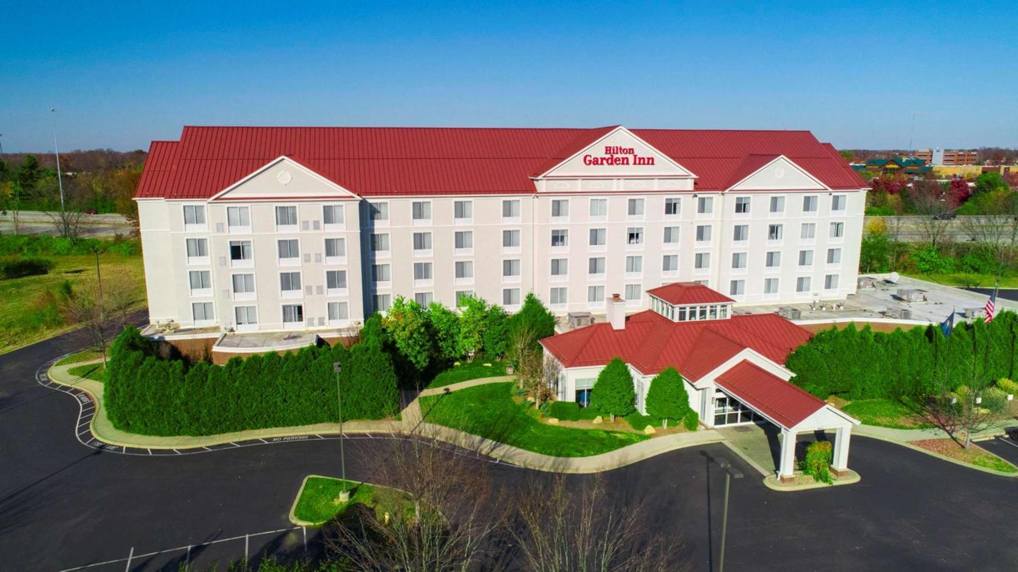 Hilton Garden Inn Louisville-Northeast Bagian luar foto