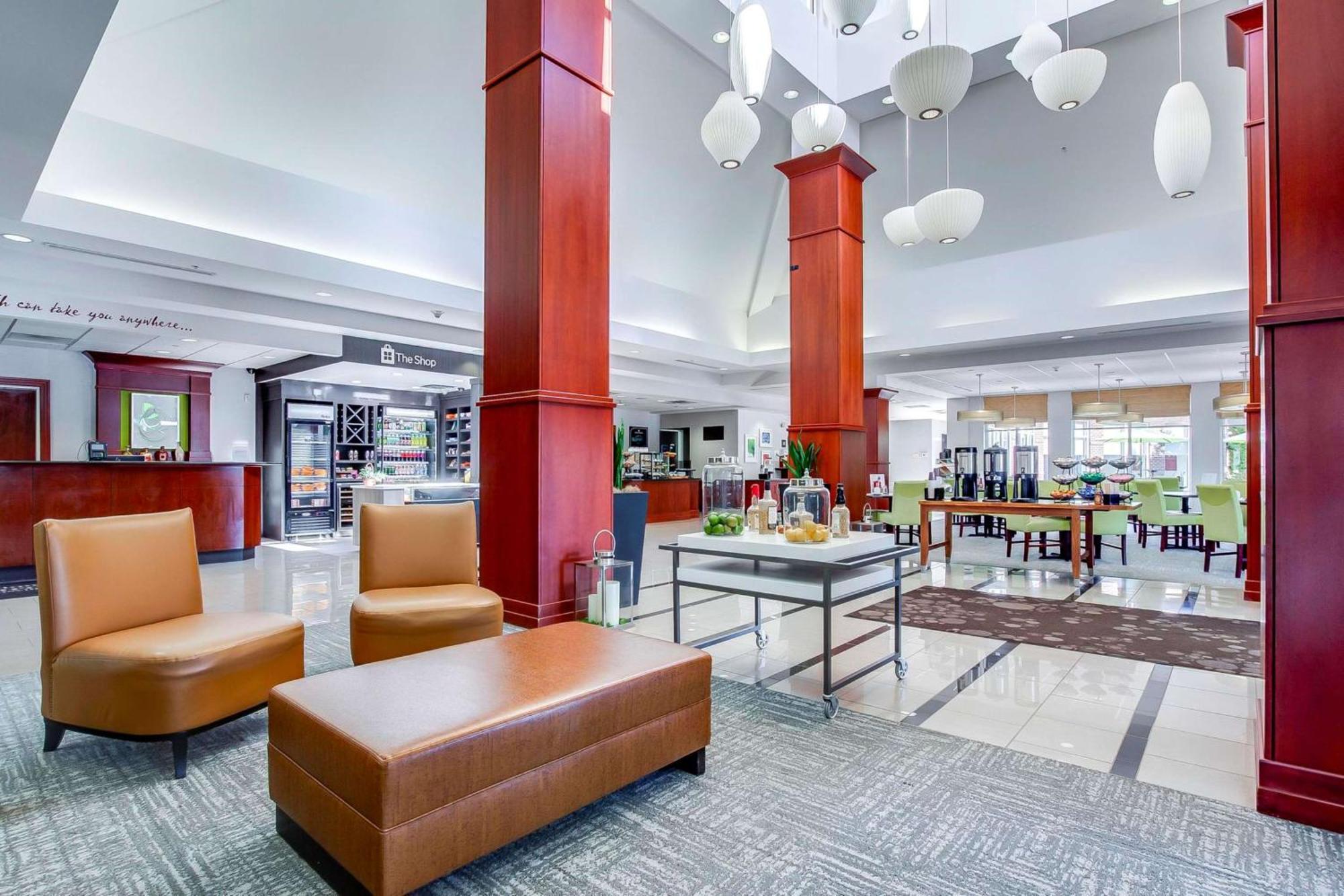 Hilton Garden Inn Louisville-Northeast Bagian luar foto