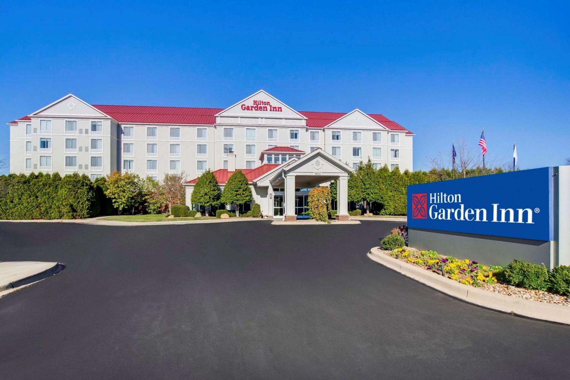 Hilton Garden Inn Louisville-Northeast Bagian luar foto